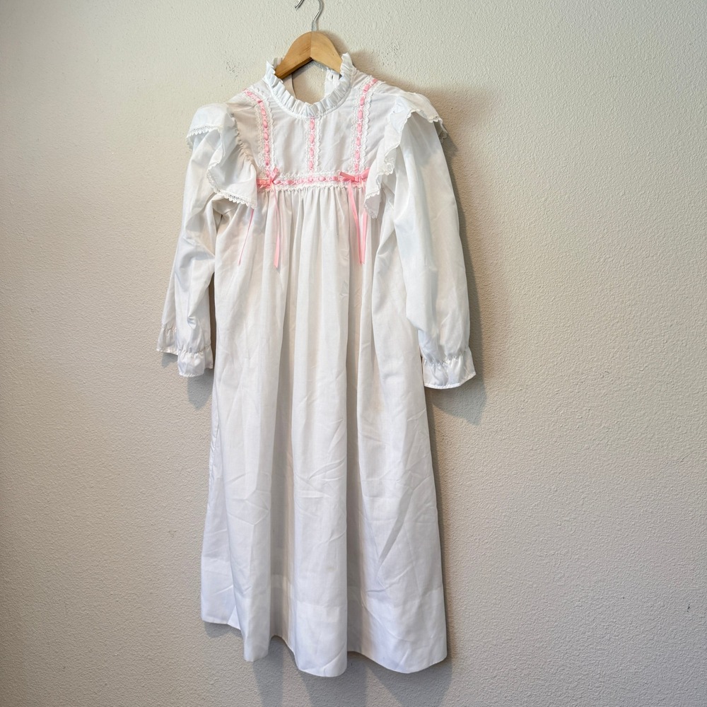 American Girl Girls White Victorian Lace Pink Ribbon Nightgown Size M Medium